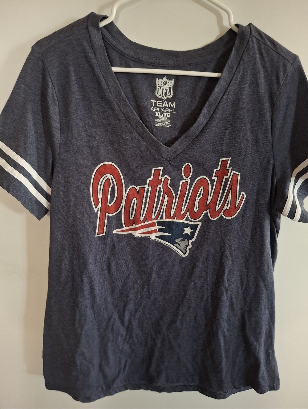NFL Patriots Women's V-Neck Tee in Navy with Red Script